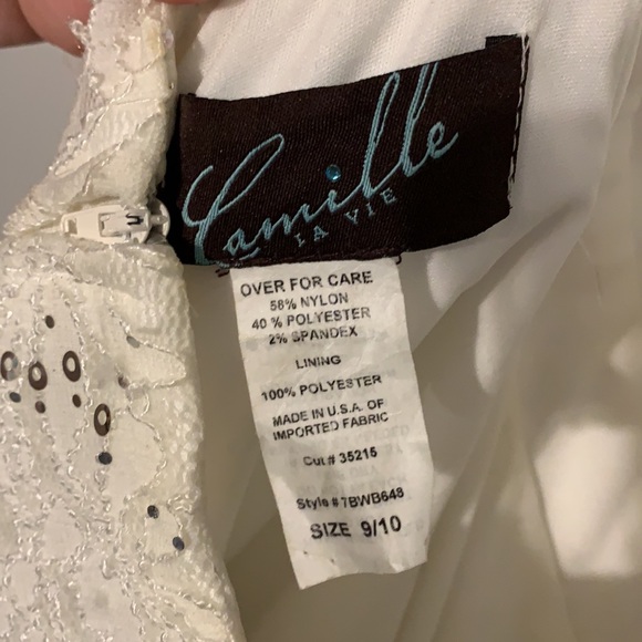 Dress - Picture 5 of 5